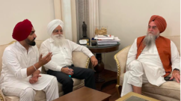 Punjab-Vidhan-Sabha-Speaker-Holds-Meeting-With-Professors-And-Punjabi-Actors-To-Get-Suggestions-On-Celebrating-350th-Martyrdom-Day-Of-Sri-Guru-Tegh-Bahadur-Ji